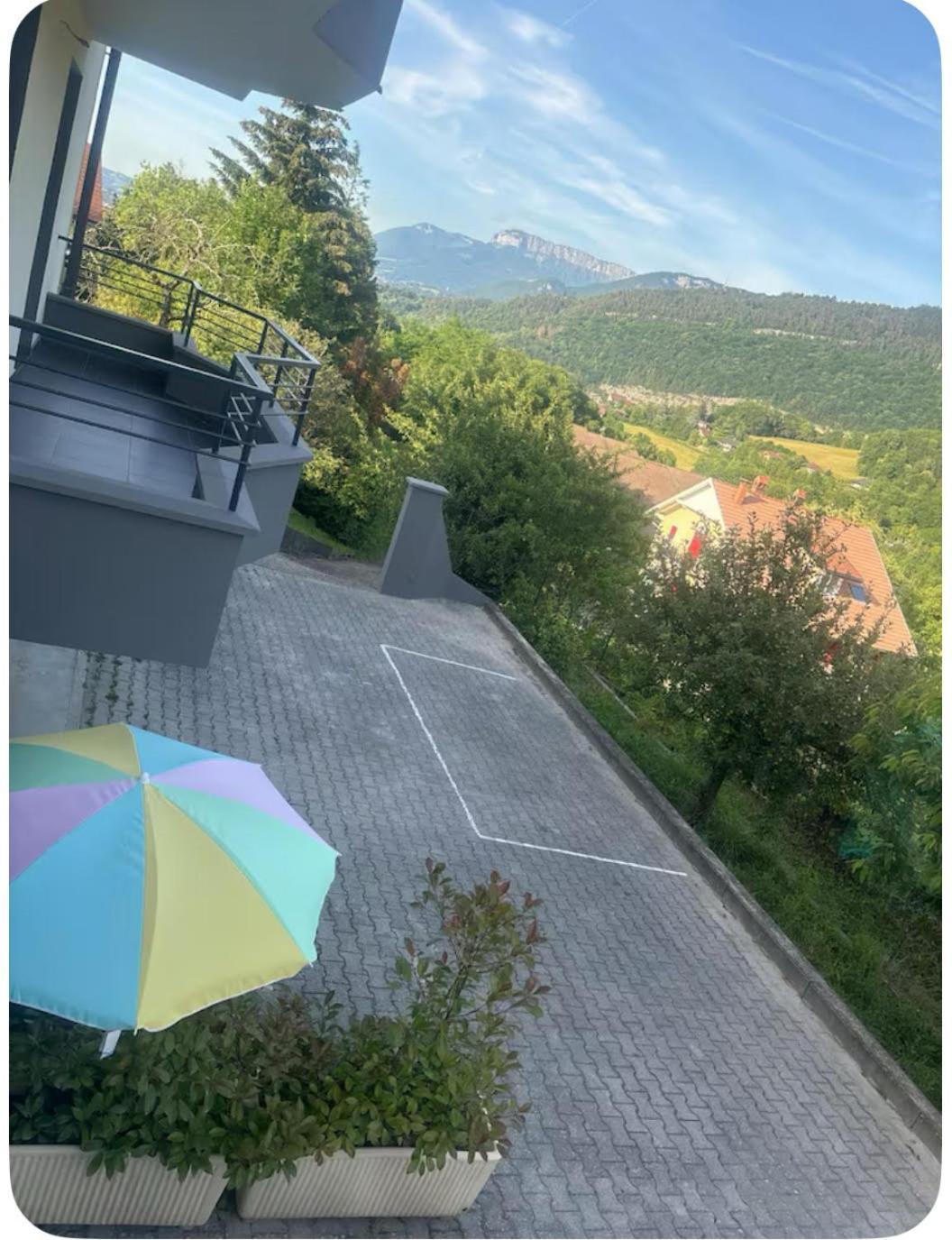 Appartement Detox Au Pied Du Semnoz Seynod Esterno foto